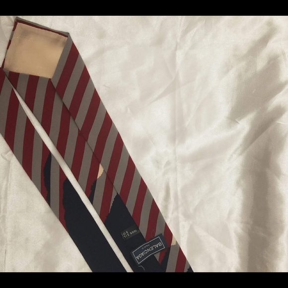 Balanciaga vintage 100% silk classic wide tie - Picture 4 of 7